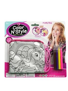 Coloring the bag toy