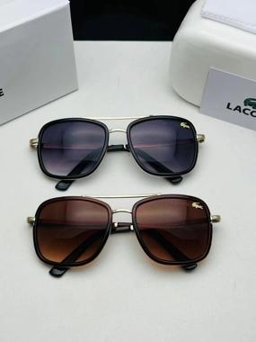 Lacoste-Brille