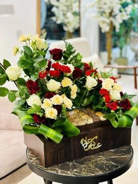 Eid rose  tray 