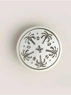 Founding Day Brooch - Palm of the Kingdom