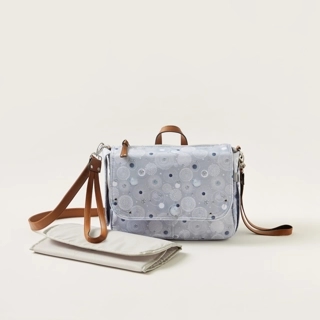 Giggles Printed Diaper Bag with Detachable Strap and Button Closure