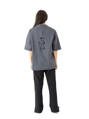 oversized grey t-shirt - AMBITION NEVER ENDS