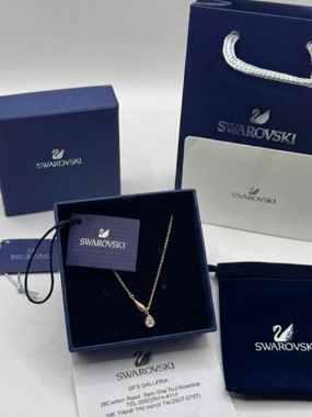 Swarovski necklace 12