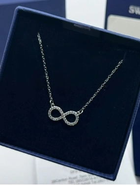 Swarovski necklace1