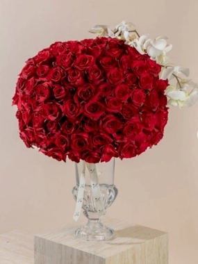 Natural roses vase 2