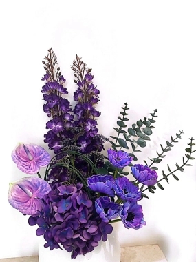 Artificial roses vase 66