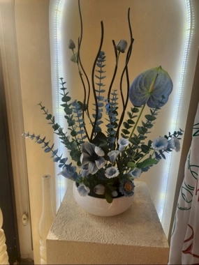 Artificial roses vase 15