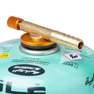 GAS ADAPTOR WITH VALVE
