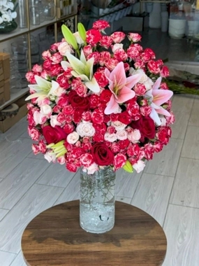 A vase of ultimate creativity