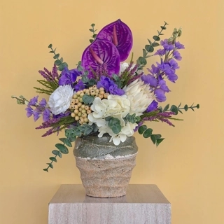 Vase of hope