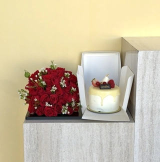 Red berry cake base