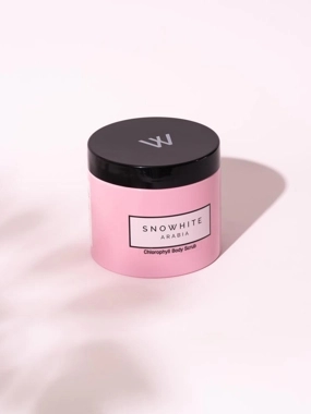 Snowhite Chlorophyll Body Scrub for Body Care 350 ml