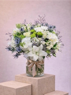 Pure vase