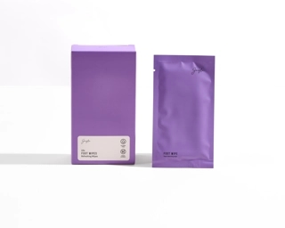 Jayla Foot wipes