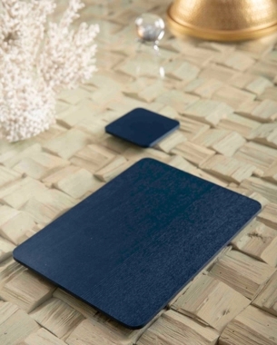 Elegant blue wooden placemat and coaster set