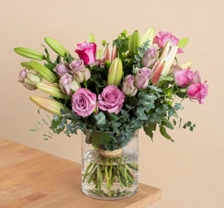 Queen Of Flowers Rose Vase