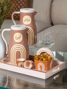 Date Bowl with lid from Seraphina