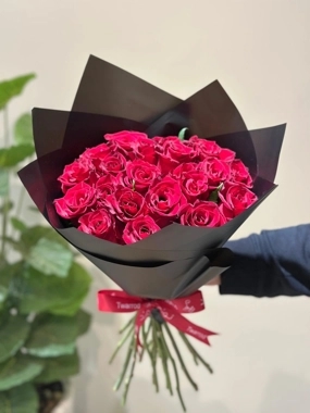 Red Eid bouquet