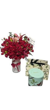 Red baby rose vase with Anoush chocolate