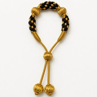 Craft bracelet made of zari threads