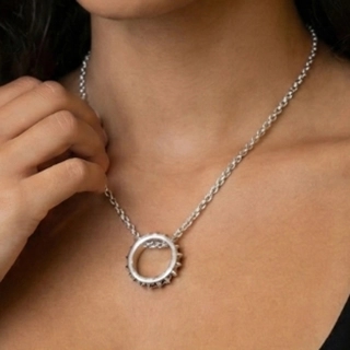 Luxury heritage silver necklace