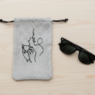 Embroidered glasses case