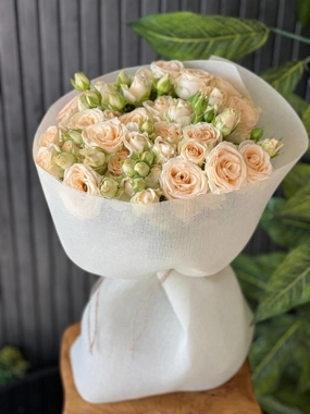 Bouquet of white