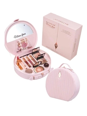 MAYDREAM's "Pillow Face" set... the magic of femininity in one bag A velvet dream in your hands