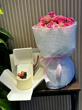 Double Hessian 4 Bouquet