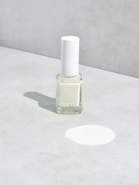 PASTEL NAIL POLISH 03