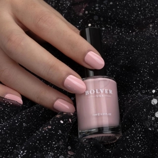 BOLVER NAIL POLISH