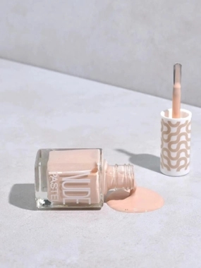 PASTEL NUDE NAIL POLISH 763