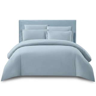Marcia Hotel Comforter Set