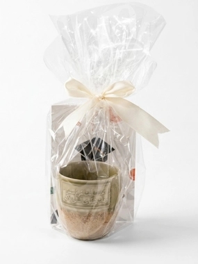 “Little Beige Dot” Gift