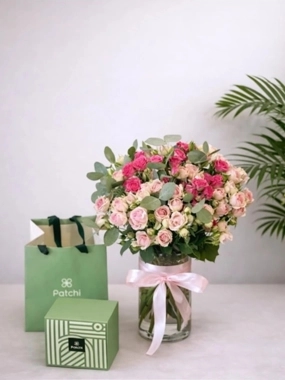 Pink Roses with Gift Box