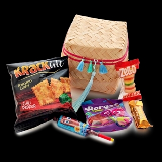 Eid Gift Box Filed with Candy 9 Pieces