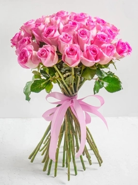 Beautiful 25 Pink Roses Bouquet