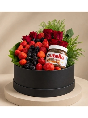 Berry & Roses Luxury Gift Box