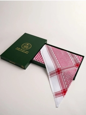 Hafawah Al-Attar 2 Red Shemagh