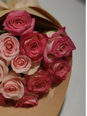 Mix Pink Roses Bouquet