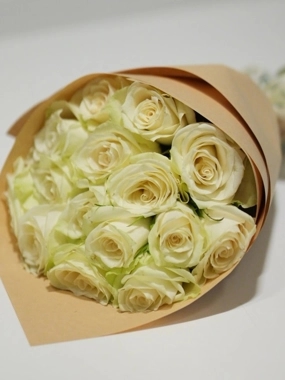 White roses Bouquet