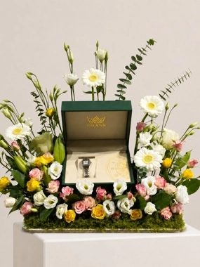 Royal Arawnes arrangement