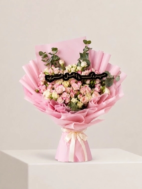 Graduation Dawn Bouquet
