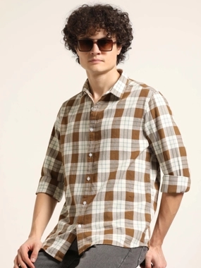 Bushirt Men Brown Checked Spread Collar Shirt