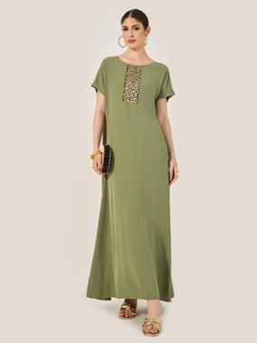 Styli Sequined Embellished Round Neck A-Line Jalabyia