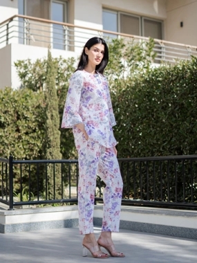 Sanskrutihomes White Floral Round Neck Cotton Top and Pants Set