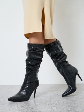 Styli Black Textured Ruched Boots