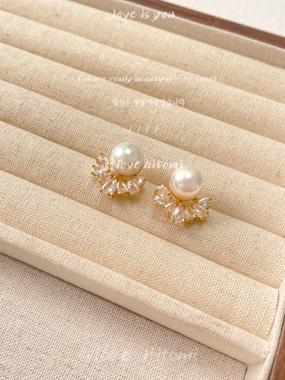 Take Two Gold Faux Pearl Decor Stud Earrings