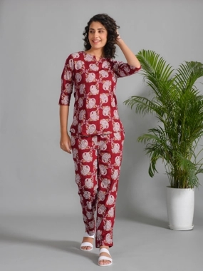 Sanskrutihomes Printed Notch Neck Longline Top and Pyjama Set