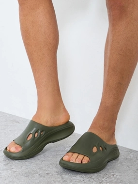 Styli Plain Cut Out Chunky Slides